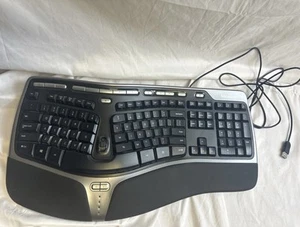 Microsoft Natural Tastiera Ergonomica USB Cablata Nera 4000 V1.0 KU-0462 Testata - Foto 1 di 5