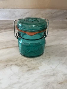 BALL Ideal #8 Blue Half Pint Jar with Wire Clasp - Picture 1 of 7
