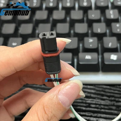 2PINS New Fuel Injector Connector For BMW F02 730 740 750 760 X5 F07 5 Series GT - Image 1 of 4