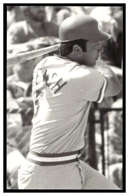 Johnny Bench (1979) Cincinnati Reds Vintage Baseball Postcard PCCR - Image 1 of 2