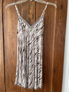 Victoria’s Secret Brown Cream Animal Print Nightie S - Picture 1 of 6