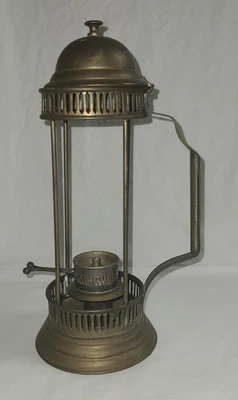 Candelabro linterna de aceite marca Sarreid de latón vintage Foto 1 de 4