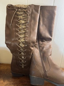 EUC Women's KOHL Brand, Size 9, Brown Zip Up Boots - Picture 1 of 10