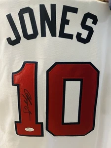 Chipper Jones Autographed White Majestic Authentic MLB Jersey Size 54 JSA LOA - Picture 1 of 6