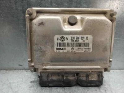 038906019DD centralina motore per VOLKSWAGEN GOLF IV VARIANT (1J5) 1.9 3773857 - Immagine 1 di 4