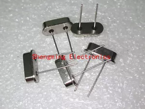 100 pz oscillatore a cristalli 32 MHZ 32.000 MHZ 32 M HZ HC-49S - Foto 1 di 1