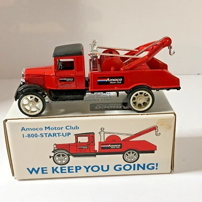 ERTL Amoco Motor Club 1931 Hawkeye Wrecker Coin Bank # 9417 Ltd Edition  1992 - Image 1 of 4