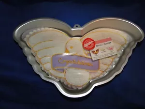 New Vintage Wilton Bird & Banner Cake Pan stock number 2105-2505 - Picture 1 of 2