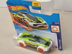 HOT WHEELS Diecast 1:66 COSMIC COUPÈ mint in box HW TRACK STARS 38/250 - Foto 1 di 6