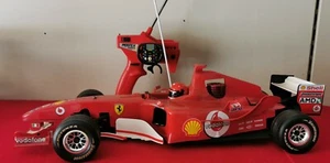 Automodello Ferrari F1 2004 Kyosho,scala 1/10 completa di radio e motore - Foto 1 di 3