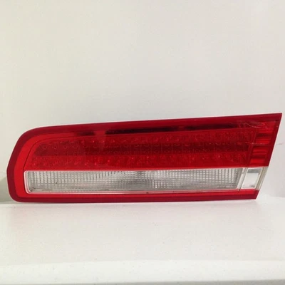 Lincoln MKZ 2010-2012 INTERIOR DERECHO lado pasajero LED luz trasera de freno OEM brillante Foto 1 de 4