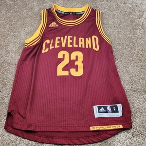 Camiseta Adidas LeBron James Cleveland Cavaliers #23 Swingman Mediana - Imagen 1 de 7