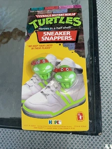 Vintage Teenage Mutant Ninja Turtles TMNT SNEAKER SNAPPERS nuove - Foto 1 di 2