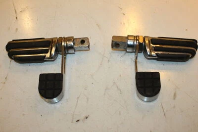2002 Honda VTX1800 Left Right Front Foot Rest Peg Steps Board 50661-MK7-000 - Imagem 1 de 4