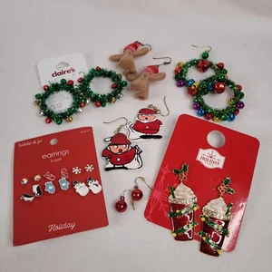 Lot of 12 Pairs of Fashion Jewelry Earrings Pierced Assorted Christmas Holiday - Picture 1 of 7