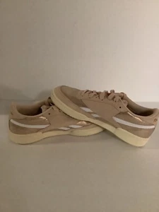 Reebok Classic Club Revenge Casual Retro Women's Sneakers #DV7201 Size 8.5 - Picture 1 of 7