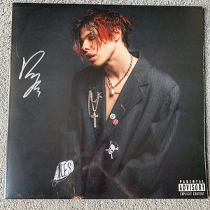 Yungblud Yungblud Vinyl LP + CD SIGNED NEW/SEALED - Picture 1 of 2