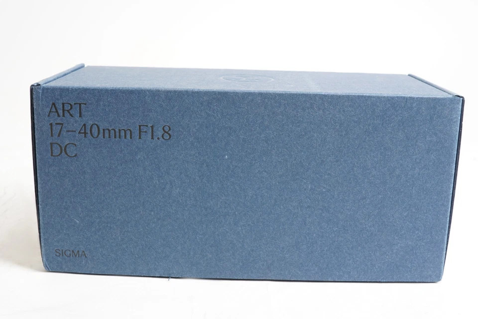 Sigma 17-40mm f/1.8 DC Art with High-Speed Autofocus Dual AFL Buttons (Canon RF) - Image 1 of 4