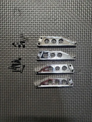 Vintage Kyosho USA-1/Double Dare Chassis Braces Full Set (4) And Screws - Image 1 of 4