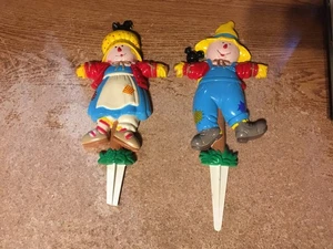 VINTAGE PAIR SCARECROW PLANT GARDEN STAKES THANKSGIVING DECORATION / WRONGWAY052 - Picture 1 of 12