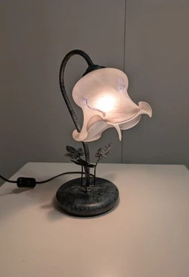 Schöne italienische Metall Tischlampe Blumen Design Schneeglöckchen/Tulpe - Bild 1 von 4