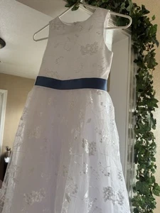 Flower Girl Wedding Dress Girls Size 8 - Picture 1 of 9