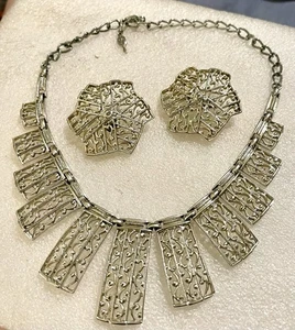 Juego de Pendientes Collar Sarah Coventry Filigrana Dama de España Años 60 - Imagen 1 de 2