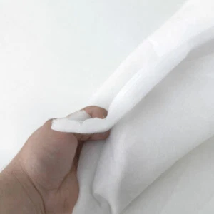 Weiß 1cm dickes Volumen-Vlies Einlage Stoff Diolenwatte Steppwatte Meterware - Bild 1 von 3