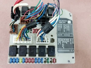 08 -12 NISSAN SENTRA VERSA 2.0L FUSE BOX OEM V - Bild 1 von 4