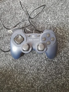Logitech Dual Action Controller - Picture 1 of 1