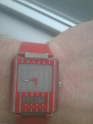 Tissot TWO TIMER D372661AX RED CHRONO LENTES Vintage Collection NOS Montre - Bild 1 von 4