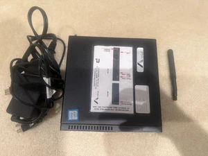 Lenovo ThinkCentre M710q Mini Tiny PC i3-7100T 3.41 GHz 4GB RAM + AC Adapter - Picture 1 of 7