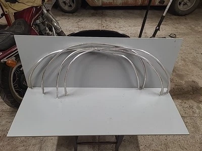 Dodge Challenger 1970-74 rueda guardabarros moldura Foto 1 de 4