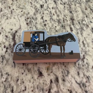 The Cat's Meow Amish Frau im Buggy 2000 # RA516 Holz Regal Deko Vintage - Bild 1 von 3