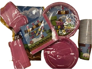 Birthday Princess Mario Birthday Party Tableware - Picture 1 of 2