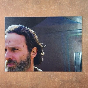 4-11-19 PWE . 2016 walking dead season 4 #z2 cryptomium chrome puzzle piece - Picture 1 of 2