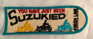 Suzuki You Have Just Been Suzukied *LESEN* bestickte Kleidung Mütze Shirt Patch - Bild 1 von 3