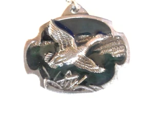Vintage 1985 Siskiyou Buckle Company Canadian Goose Pewter Pendant and Chain - Picture 1 of 3