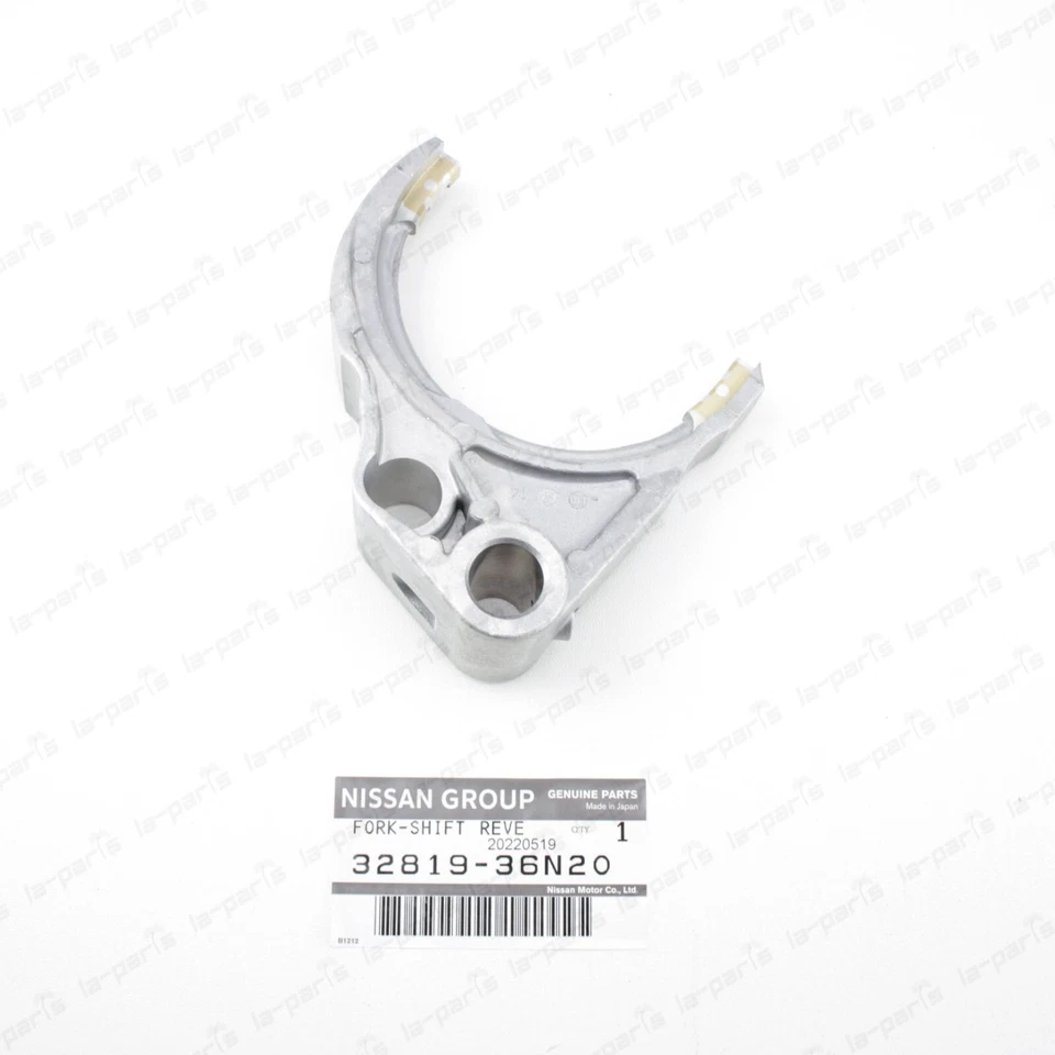 GENUINE NISSAN 240SX FRONTIER XTERRA HARDBODY PICKUP REVERSE FORK 32819-36N20 - Image 1 of 4