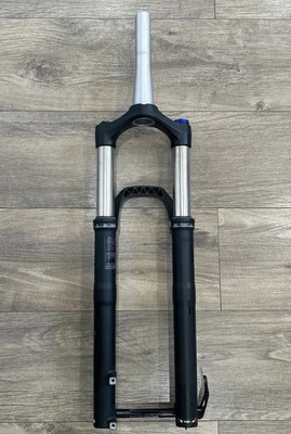 Rockshox Recon 黑色悬挂叉型号 RL 120 毫米旅行 51 毫米偏移 — 第 1/4 张图片