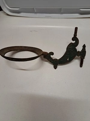 Antiguo soporte de lámpara de aceite victoriano soporte de pared hierro fundido queroseno vapor punk     Foto 1 de 4