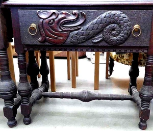 COUNTRY HOUSE OAK DESK/TABLE-Heavily carved-Red faced Welsh Dragon-Draw-FREEdlvy - Picture 1 of 1