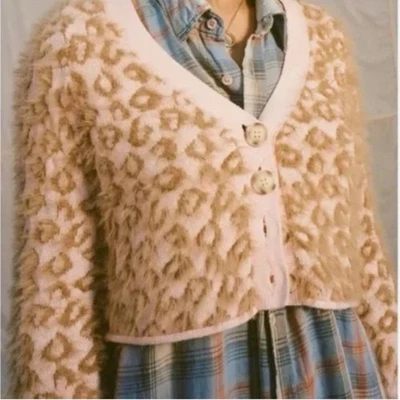 Кардиган Kimchi Blue Meo пушистый анималистический принт розовый желтовато-коричневый размер S маленький укороченный богемное дерево - Изображение 1 из 4