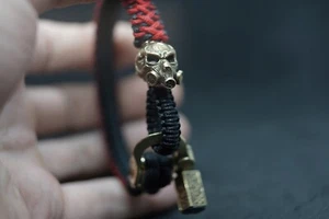 Exklusives Biohazard Armband - Bild 1 von 11