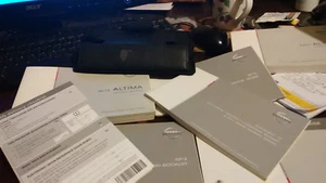 2012 NISSAN ALTIMA USER OWNER MANUAL HANDBOOK GUIDE INFORMATION BOOK - Bild 1 von 6