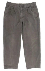 Dockers Men's Green Straight Leg Relaxed Pleated Front Cotton Khakis Size 36X30 - Picture 1 of 12