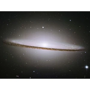 Hubble Weltraumteleskop Majestätische Sombrero-Galaxie M104 Messier Kunstdruck 18 x 24 Zoll - Bild 1 von 5