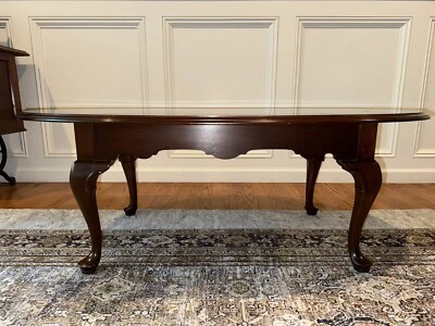 ETHAN ALLEN GEORGIAN COURT CHERRY QUEEN ANNE  COFFEE TABLE #11-8330 - Image 1 of 4