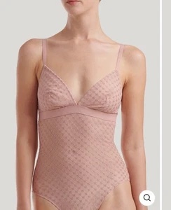 Wolford NEU MIT ETIKETT TRANSPARENTER LOGO BODYSUIT puderrosa UVP $ 495,00 Größe XS - Bild 1 von 18