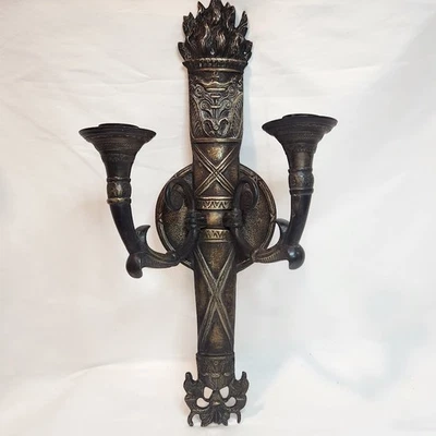 Aplique de pared de bronce claro con forma de antorcha clásica de latón C1920 antiguo 16,65 largo Foto 1 de 4